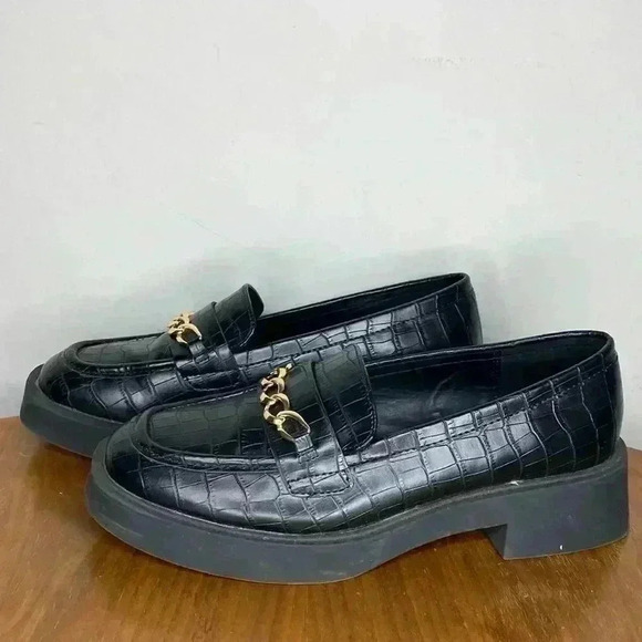 Reaction Kenneth Cole Black Sienna Lug Loafer Womens Size 9 Chunky - Picture 3 of 8